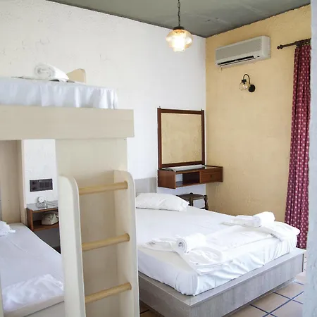 Minoas Hotel 2*